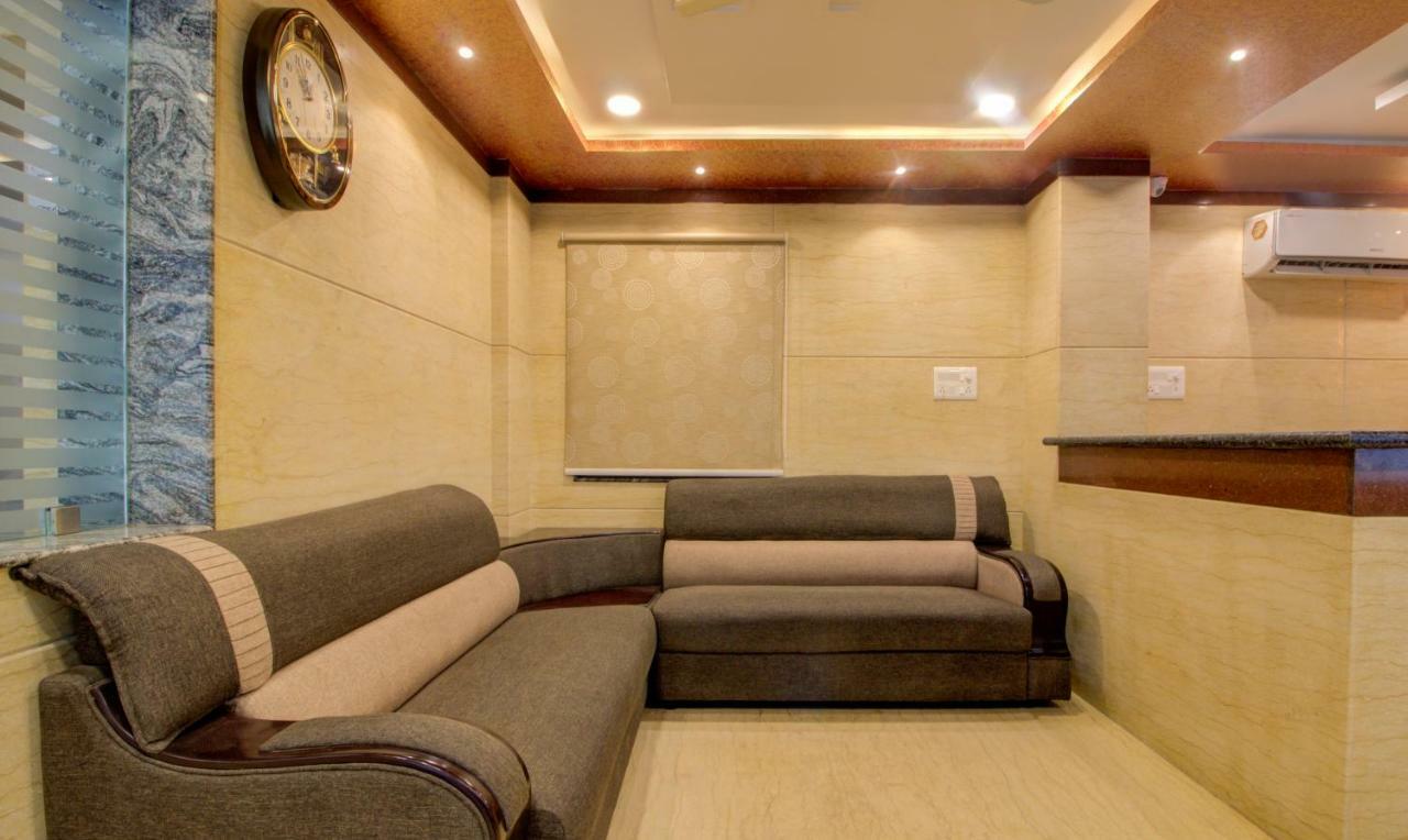 Treebo Sls Grand Hotel Tirupati Exterior foto