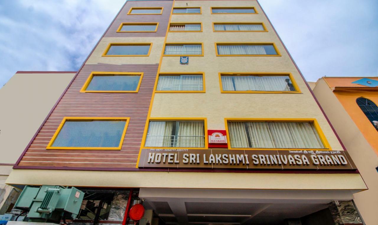 Treebo Sls Grand Hotel Tirupati Exterior foto